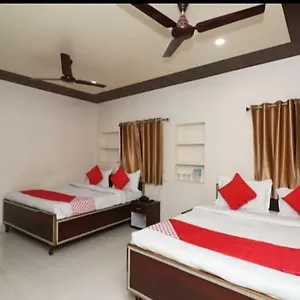 R D Palace Varanasi