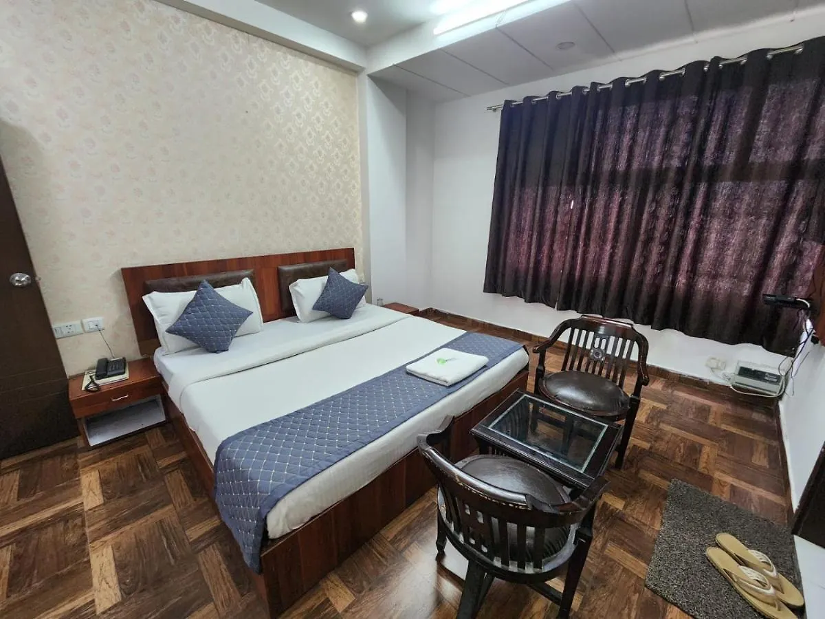 Hotel Clayton Near Igi Airport Delhi  New Delhi