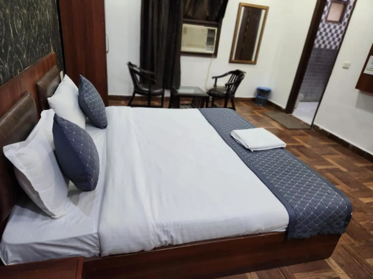 ***  Hotel Clayton Near Igi Airport Delhi New Delhi India