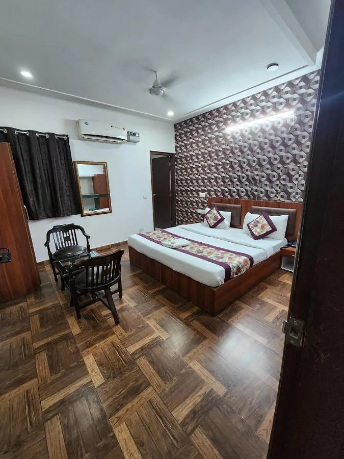 Hotel Clayton Near Igi Airport Delhi New Delhi 3*,  India