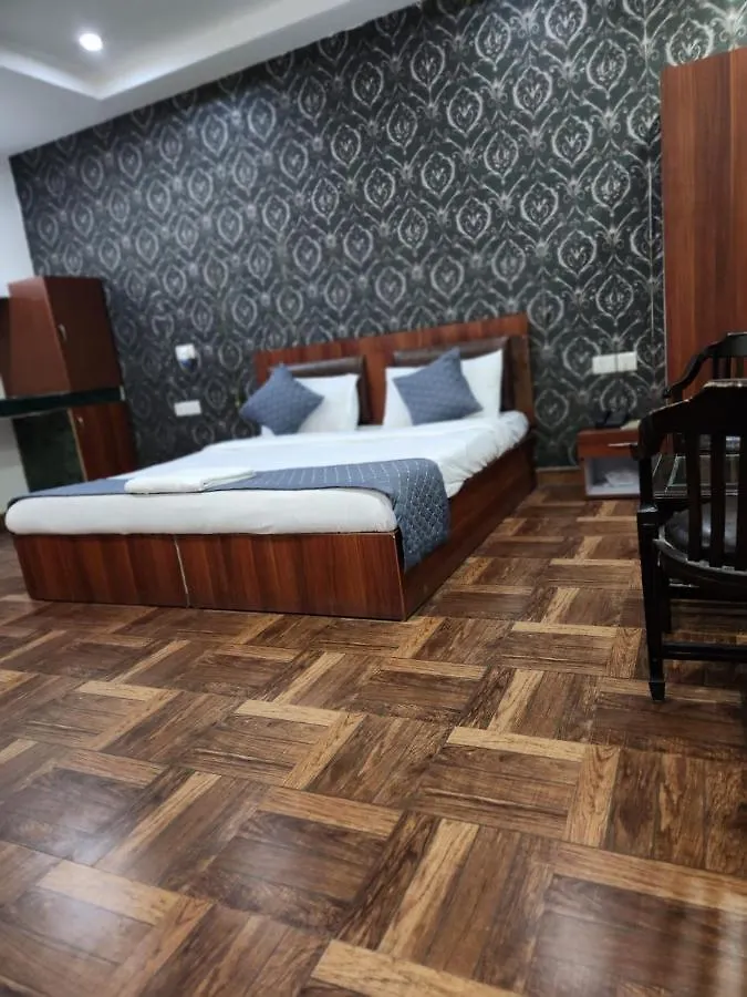 Hotel Clayton Near Igi Airport Delhi New Delhi 3*,  India