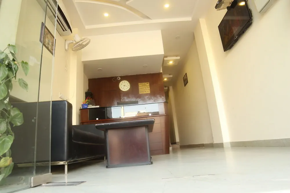 Hotel Clayton Near Igi Airport Delhi New Delhi