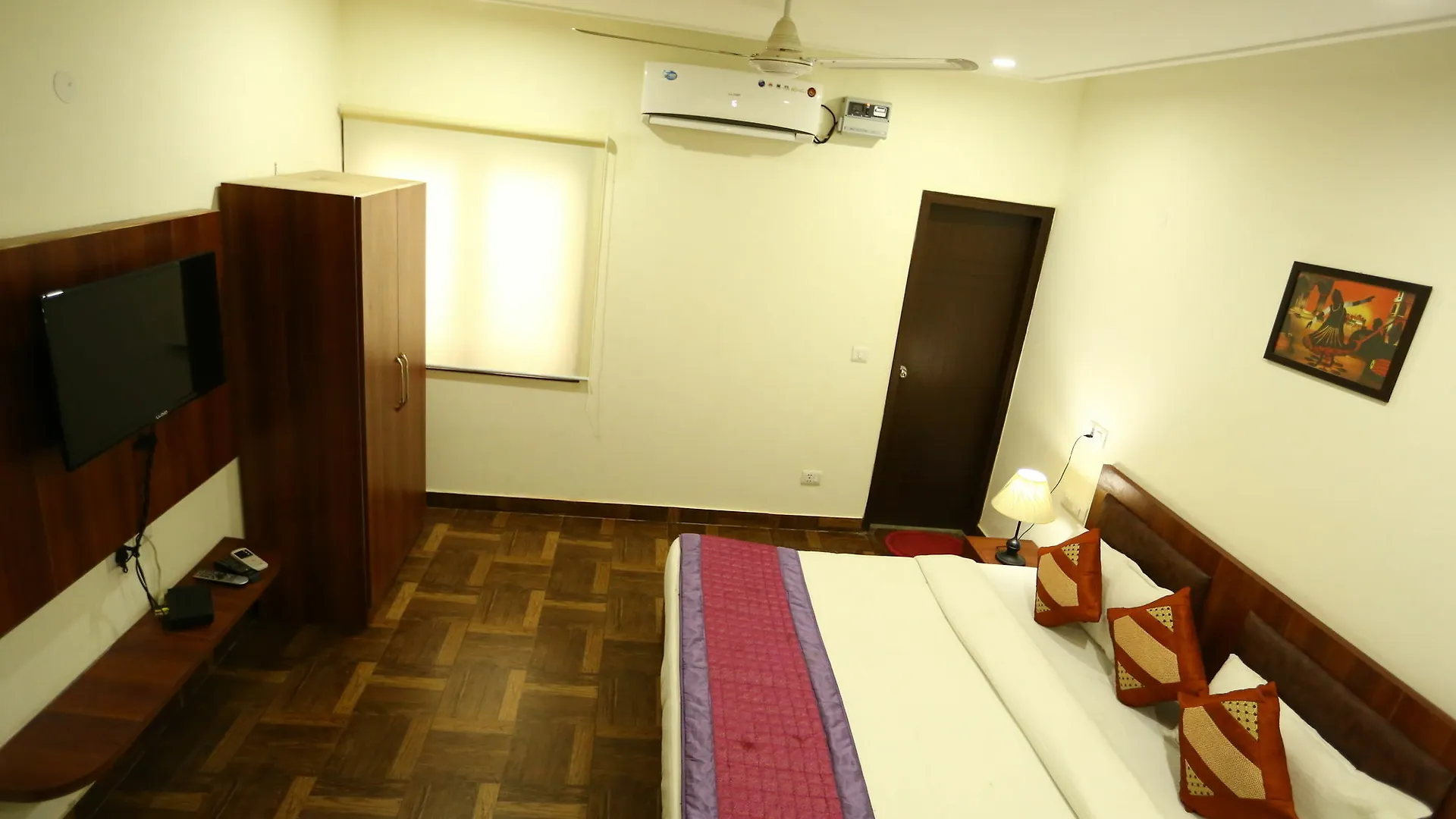 Hotel Clayton Near Igi Airport Delhi New Delhi